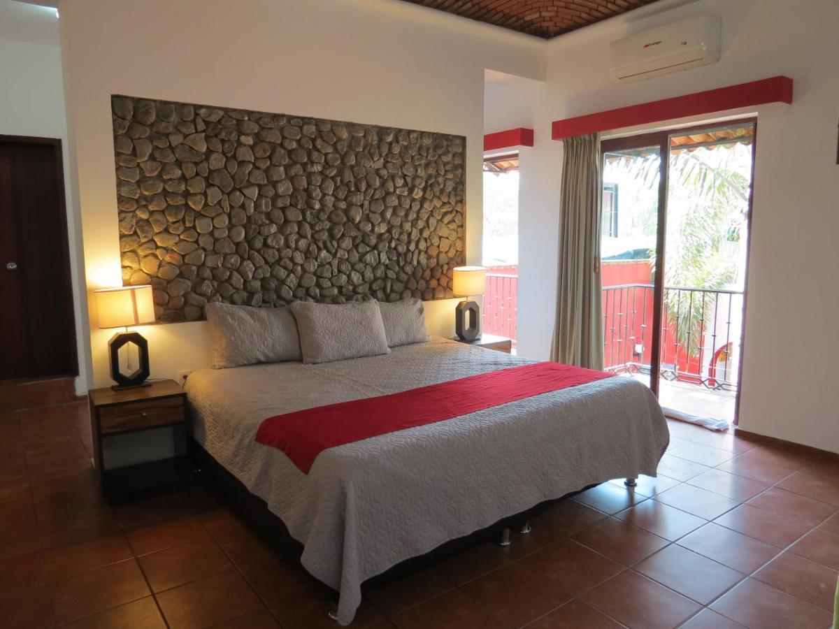 Los Suspiros Hotel Boutique By Rotamundos Comala Exterior photo