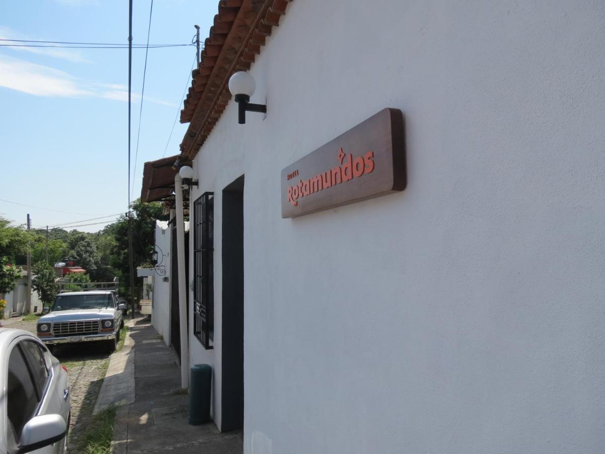 Los Suspiros Hotel Boutique By Rotamundos Comala Exterior photo