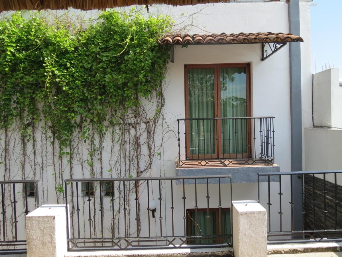 Los Suspiros Hotel Boutique By Rotamundos Comala Exterior photo